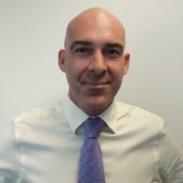 国际资本热衷抢筹A+H，这是港股新风向标！龙头企业受青睐，更重谋定价权